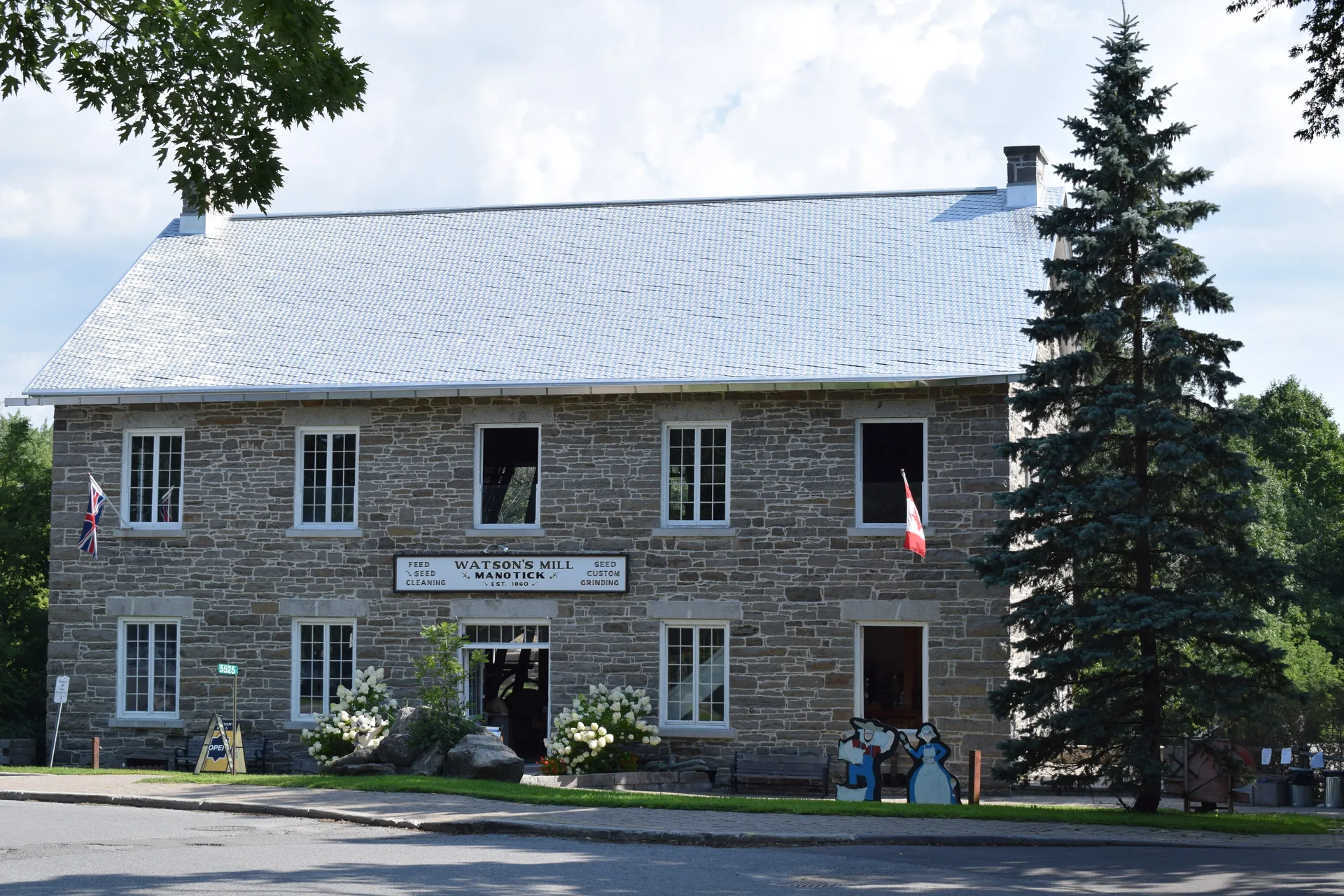 Watson&rsquo;s Mill, a historic stone grist mill in Manotick, Ontario